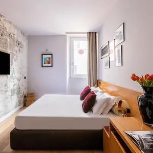 ** Affittacamere Downtown Boutique House - Ca Domus Collection Italia